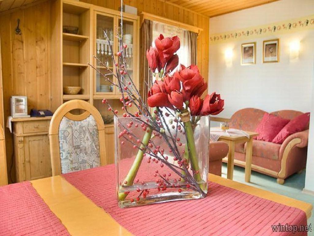 Pension Landhaus Riedelstein ครัคเซลสรีด ภายนอก รูปภาพ
